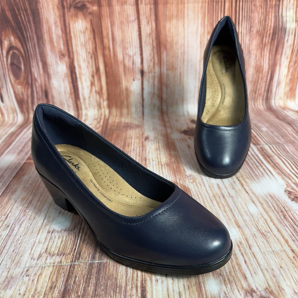Clarks EMILY2 RUBY Womens Size 6.5 Wide Navy Blue Leather Block Heel Shoes Pumps